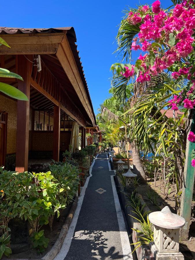 Banana Cottages Gili Islands Exterior photo